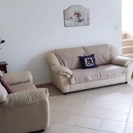 Casa Dei Nonni Hébergement de vacances Vasto